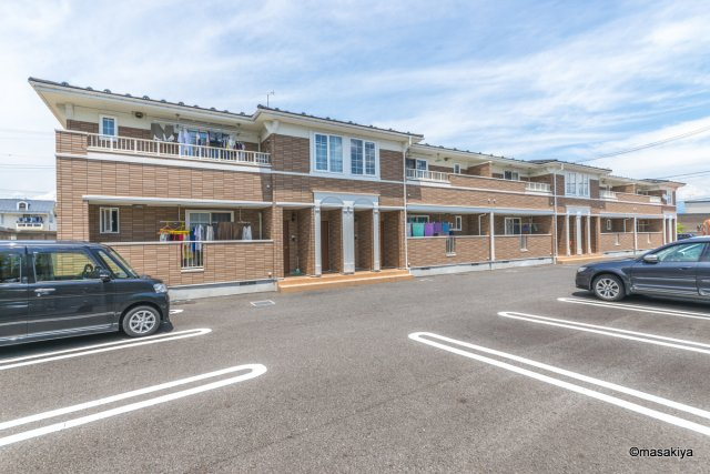 グランデの外観