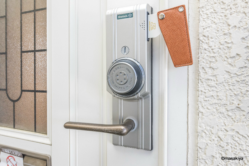 セジュール8たなかの玄関|カードキー