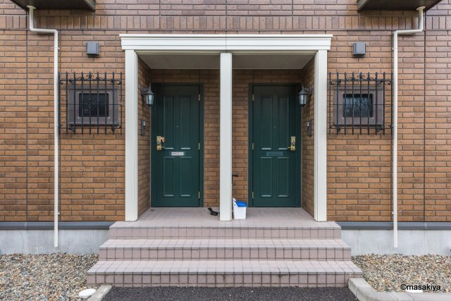 リジェール風間のエントランス