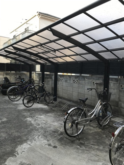 【その他共用部分】 | 屋根付き駐輪場