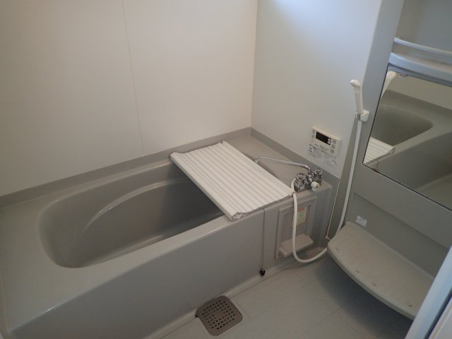 グランディールBの浴室