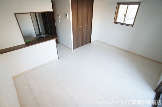 熊本市中央区新屋敷２丁目の賃貸マンションの洋室