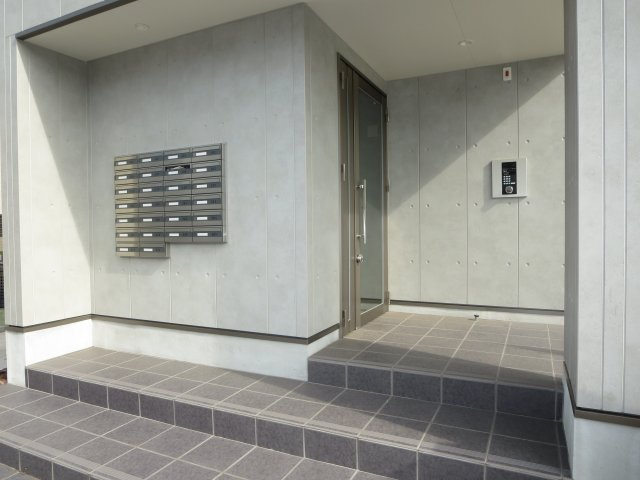 アーカスKⅥ_206号のエントランス