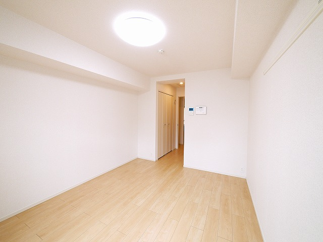 サンセレノ　トレの洋室|コンパクトで使いやすい洋室です