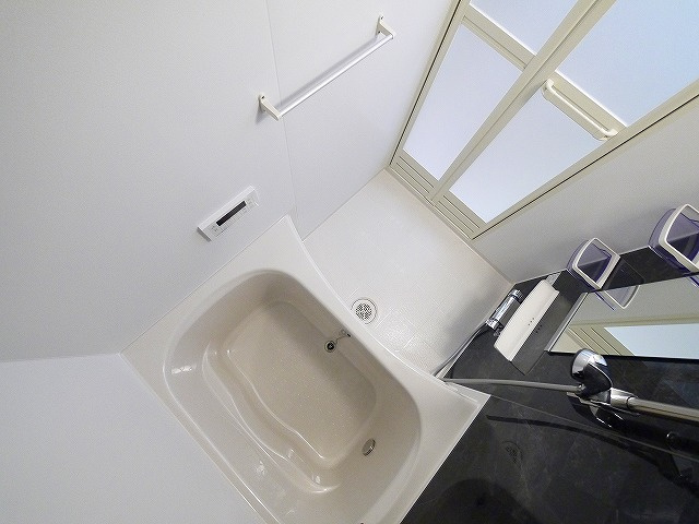 サンセレノ　トレの浴室|日々の疲れを癒すお風呂付です