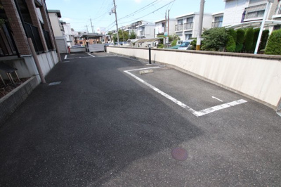 【駐車場】 | カンターレ鶯谷Ⅱ番館