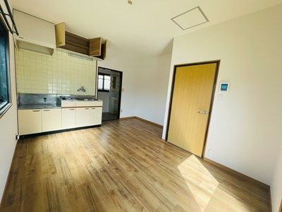 apartment 吉田