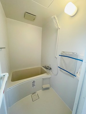 アイコーポの浴室|コンパクトで使いやすいお風呂です