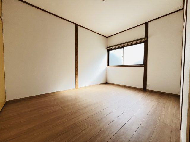 アイコーポの洋室