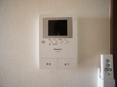 【セキュリティ】 | シェルルあずま | 訪問者の確認ができるTVドアホン付きです♪