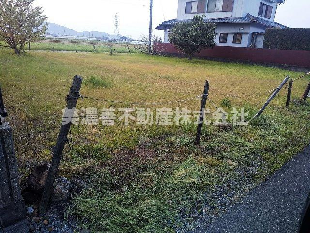 ５０４２８　岐阜市東改田鶴田土地の外観