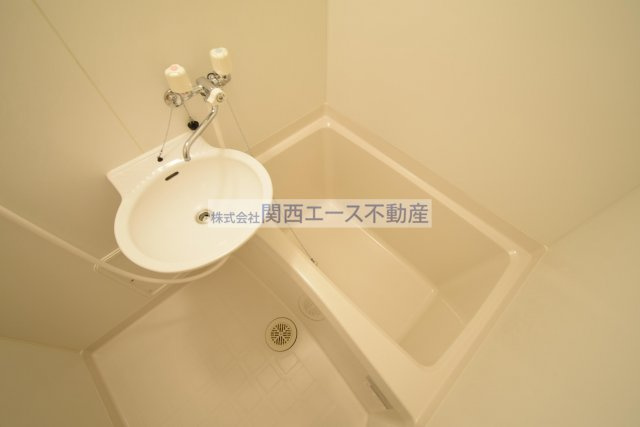 【浴室】 | レオパレスエルヴェールサンク