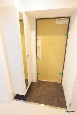 セオリー夕陽丘DOOR　仲介手数料無料の玄関
