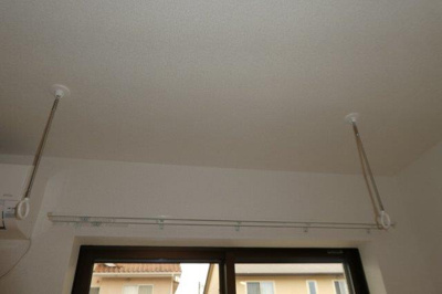 【設備】 | ラ・フレーズC | 室内物干し