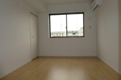 【寝室】 | ラ・フレーズC | 洋室