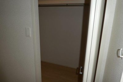 【収納】 | ラ・フレーズC | ウォークインクローゼット