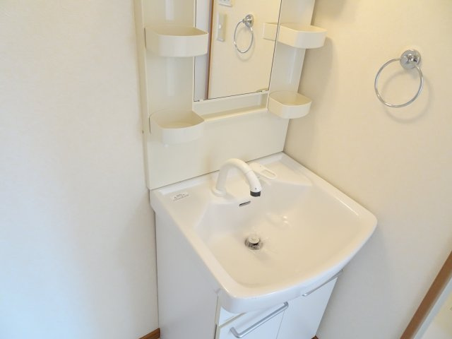 サニーウェルの独立洗面台