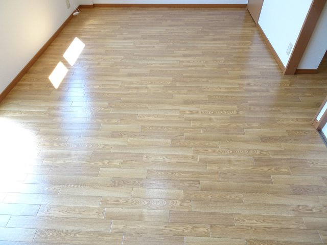 サニーウェルの洋室