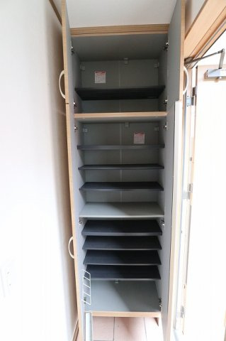 ヴェルファーレの収納|※別部屋のイメージ写真です。