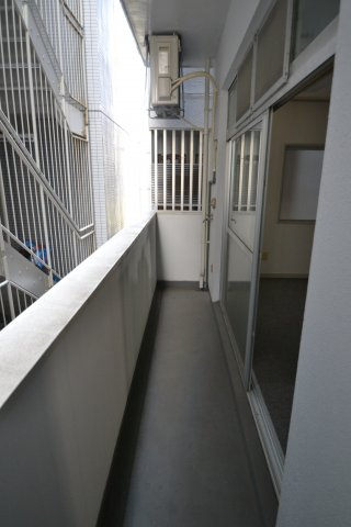 【バルコニー】 | シンワビル