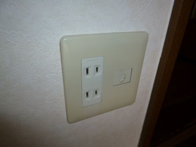 プラティークAの設備|電話モジュラー