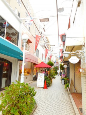 【外観】 | 国立ブランコ道り店舗