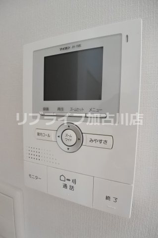 シャルニー・クレールのセキュリティ|写真は101