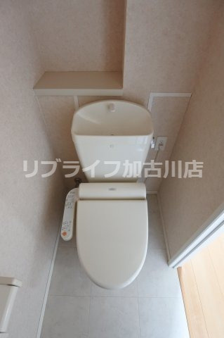 シャルニー・クレールのトイレ|写真は101