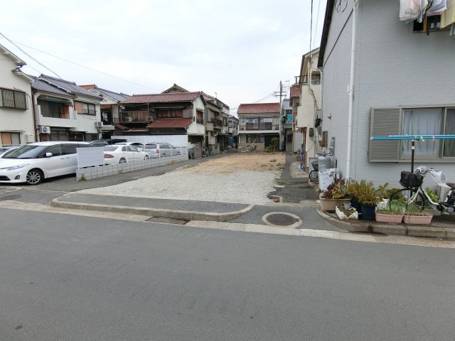 明石市岬町 売土地の前面道路含む現地写真|建築条件はありません