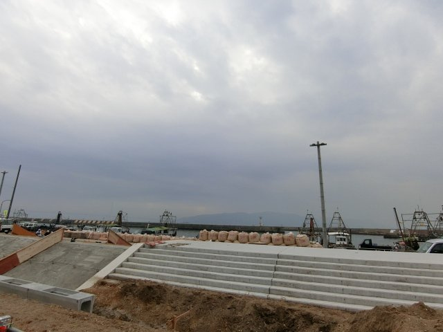 明石市岬町 売土地の周辺|物件からは淡路島　明石海峡大橋　がみえます
