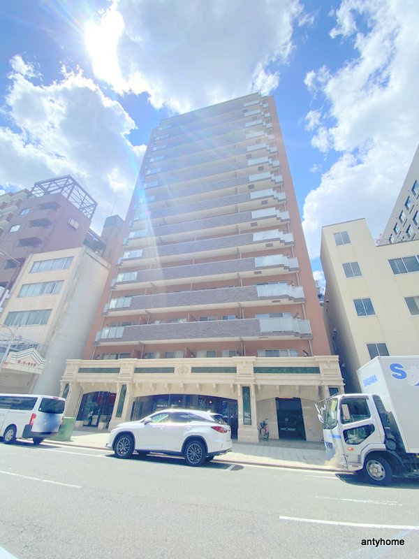 プレジオ本町　仲介手数料無料の外観