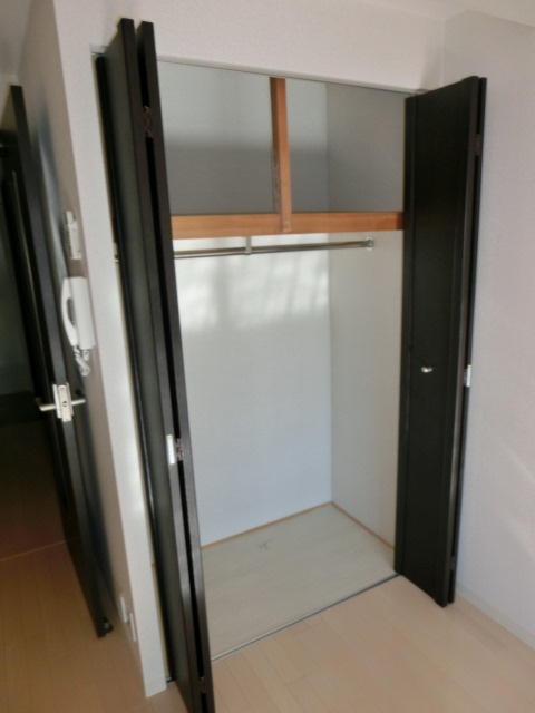 ウィスタリア新北野の収納