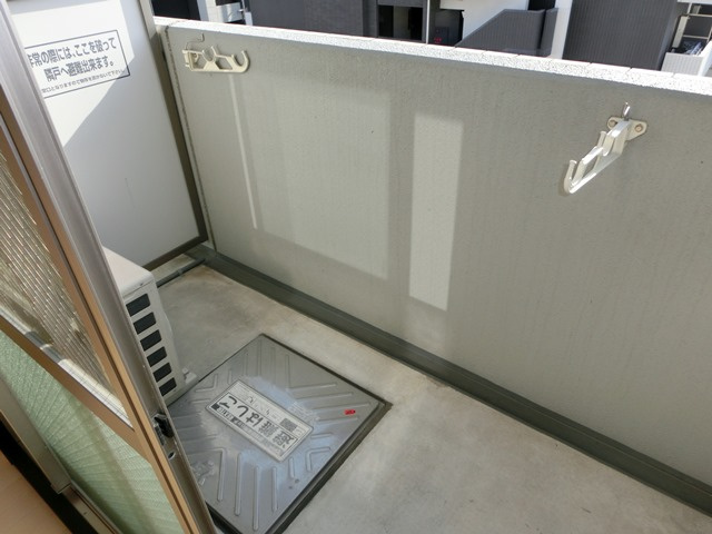 ウィスタリア新北野のバルコニー