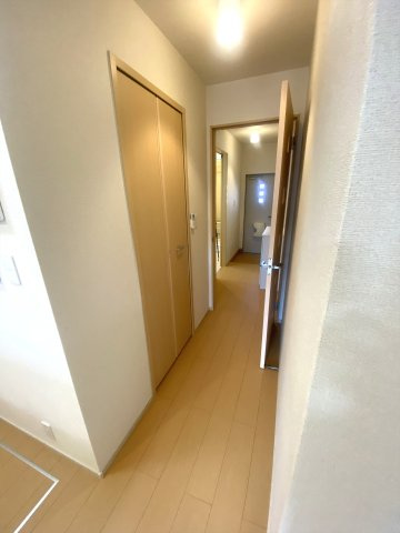 フランのバルコニー