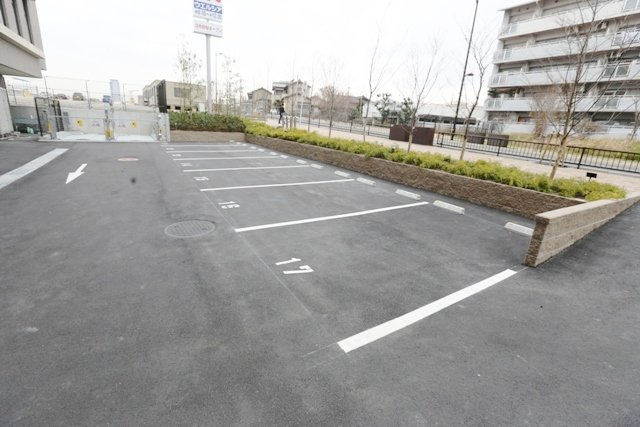 【駐車場】 | パークナードフィット吹田健都