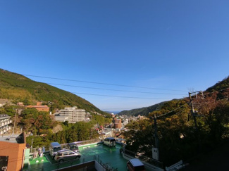 【展望】 | 海や街、山並みを望む眺望です。」