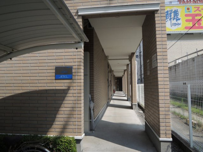 【エントランス】 | プレーヌ喜連