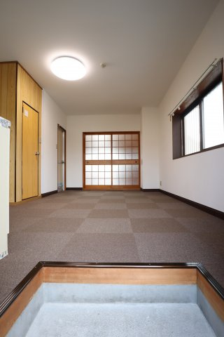 【玄関】 | エムケイハイツ
