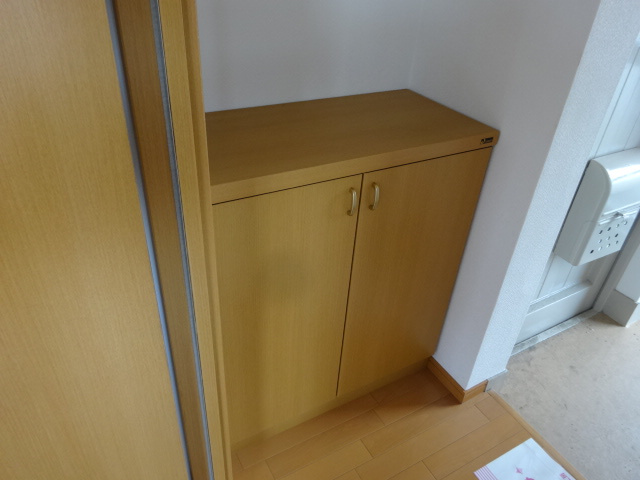 第一中村マンションの玄関