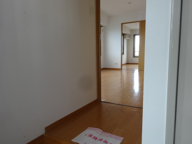 第一中村マンションの玄関