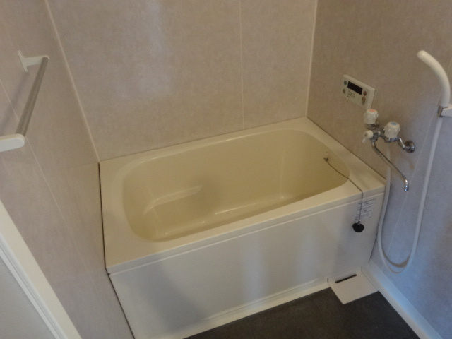 第一中村マンションの浴室