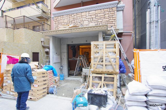B-PROUD天満橋　仲介手数料無料のエントランス