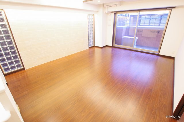 B-PROUD天満橋　仲介手数料無料の洋室