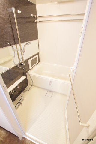 B-PROUD天満橋　仲介手数料無料の浴室