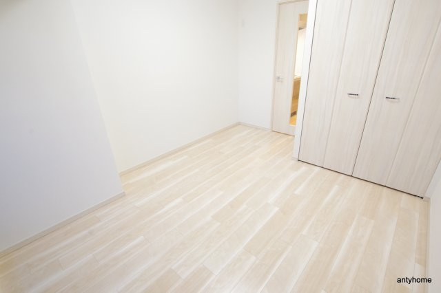 プレジオ都島本通　仲介手数料無料の洋室