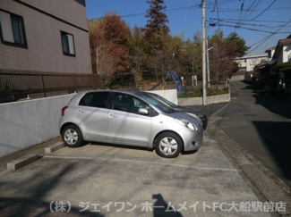 【駐車場】