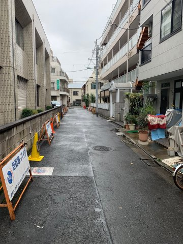 第17平和ビルの周辺