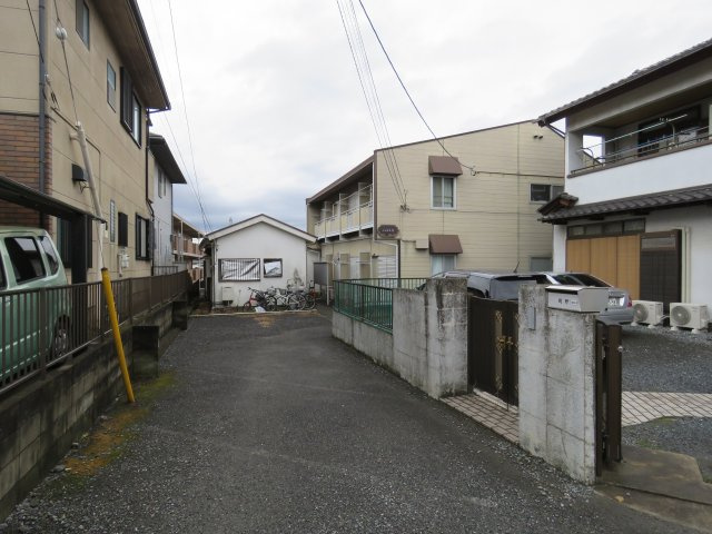 ジュネスＫの周辺