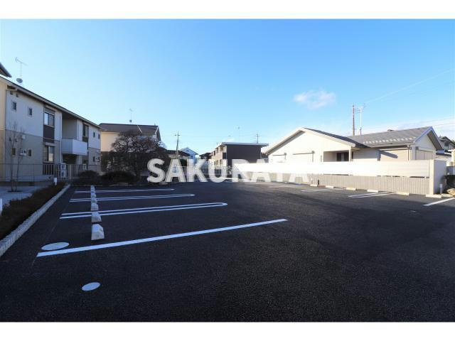 エコーヴィラの駐車場