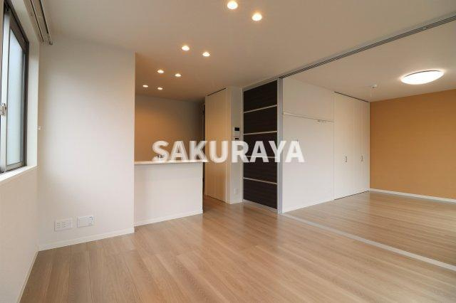 エコーヴィラの居間・リビング|2019年撮影。現況と異なる場合がございます。